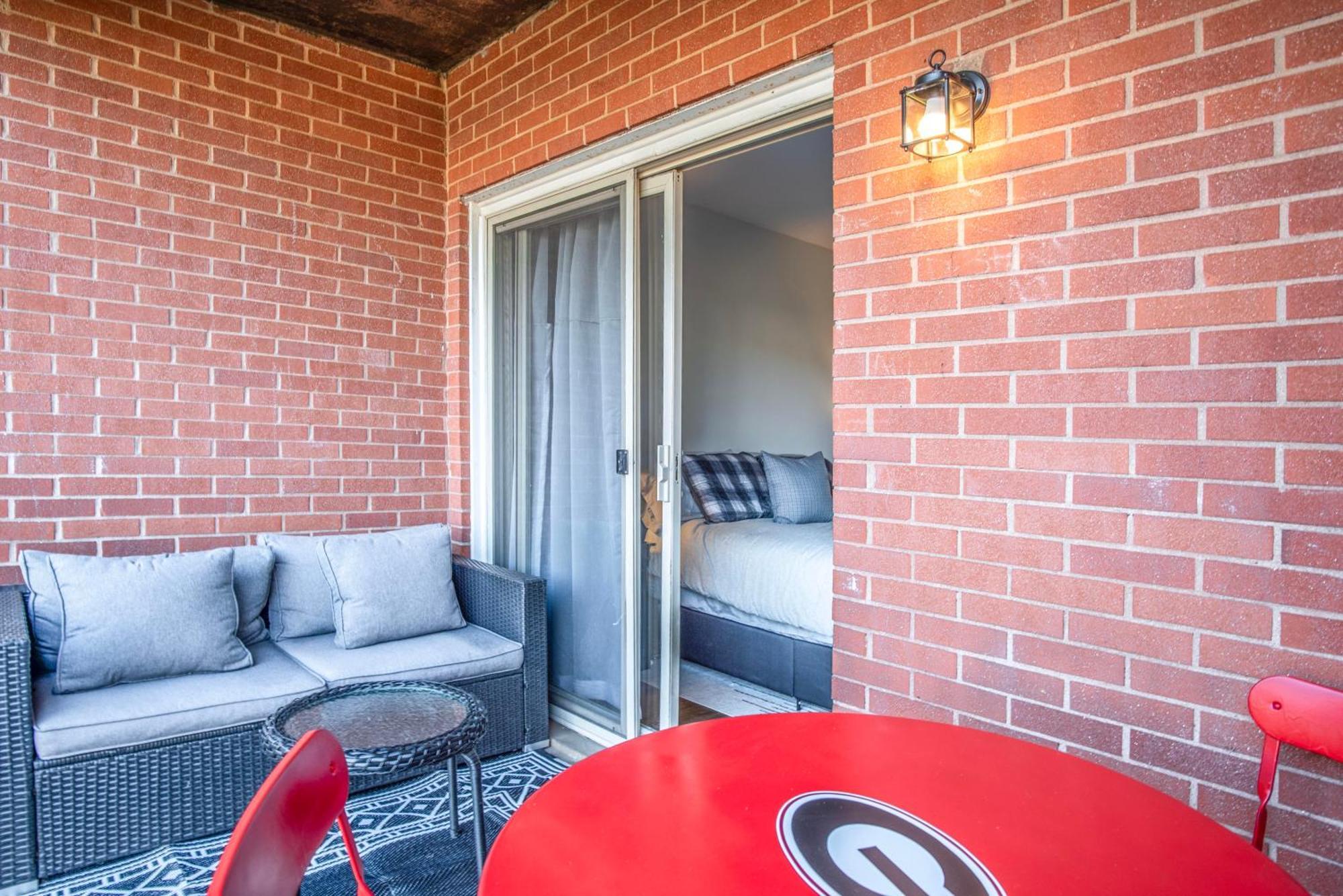 Classic City Getaway - 1 Mile Walk To Sanford Stadium! Атенс Экстерьер фото